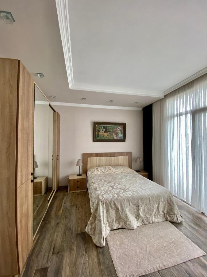 Villa Old Batumi Exterior photo